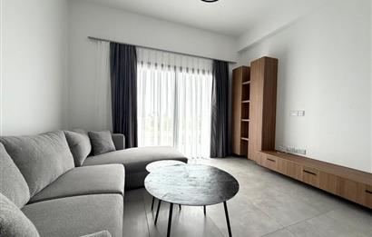 Girne Karaoğlanoğlu Full Eşyalı ve Havuzlu Sitede Deniz Manzaralı 2+1 Kiralık Daireler