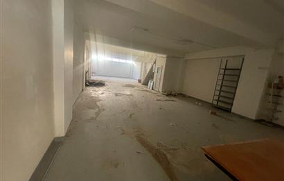 İSTASYON CADDESİNDE TABELA DEĞERİ YÜKSEK KİRALIK 630 M2 DÜKKAn