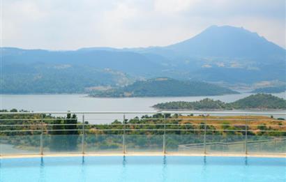 C21 BAL'DAN LAGUNA'DA TAPULU KIRMIZI DÖNEM SATILIK 1+1 DEVREMÜLK