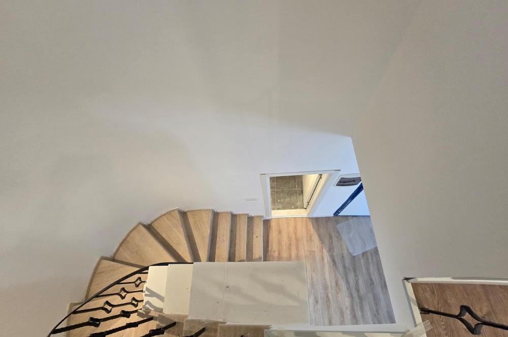 Bodrum Kumbahçe de Deniz Manzaralı Kiralık Dubleks