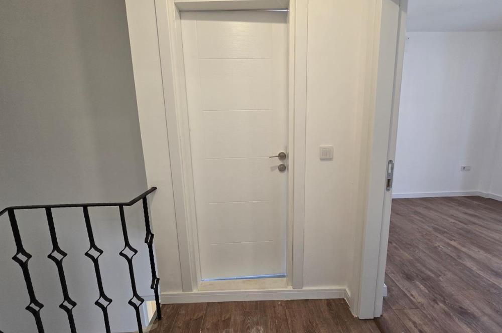 Bodrum Kumbahçe de Deniz Manzaralı Kiralık Dubleks