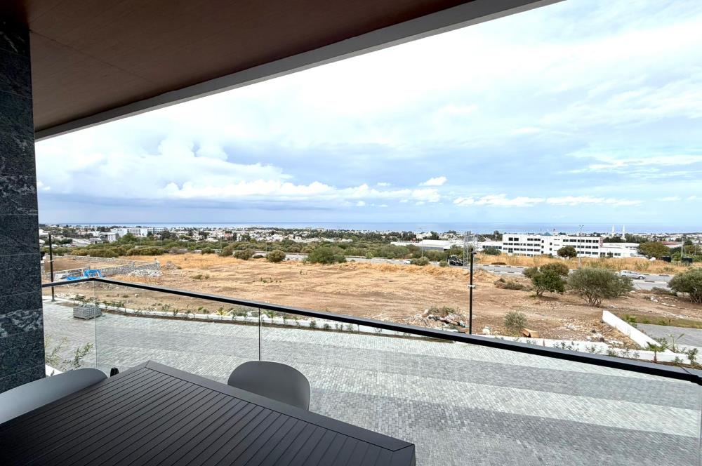 Girne Karaoğlanoğlu Havuzlu Sitede Full Eşyalı Deniz Manzaralı 1+1 Kiralık Daireler