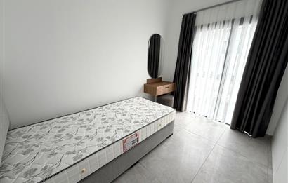 Girne Karaoğlanoğlu Full Eşyalı ve Havuzlu Sitede Deniz Manzaralı 2+1 Kiralık Daireler