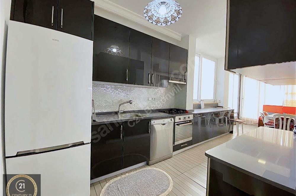 Bodrum Turgutreis Sahile 100m Mesafede Marina Mevkiinde Yıllık Kiralık 3+1 Eşyalı Daire