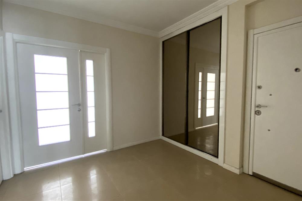 TRABZON YOMRA KAŞÜSTÜ ŞANAEVLERİN'DE SATILIK 3+1 DAİRE