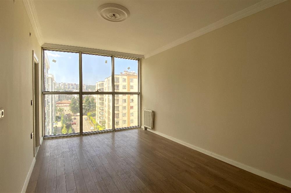 TRABZON YOMRA KAŞÜSTÜ ŞANAEVLERİN'DE SATILIK 3+1 DAİRE