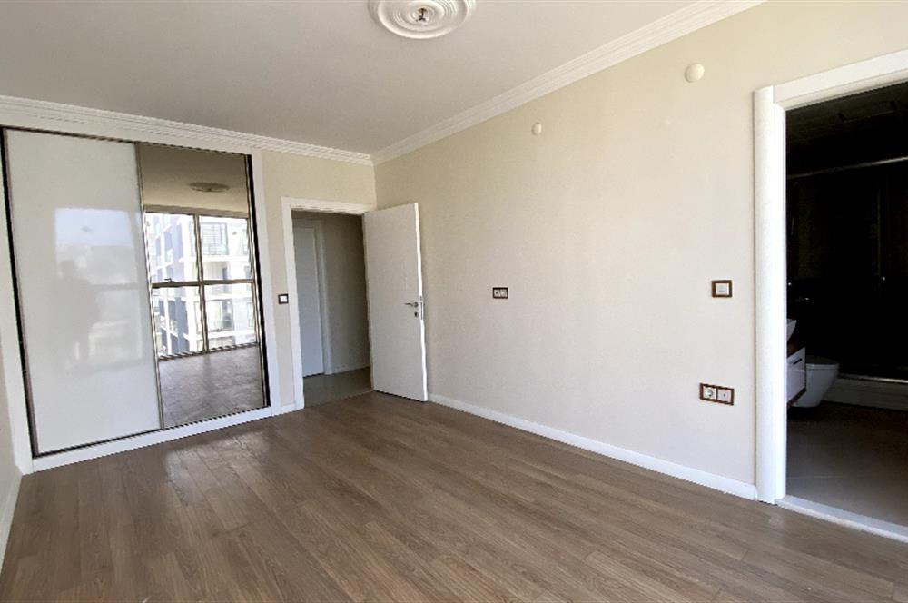 TRABZON YOMRA KAŞÜSTÜ ŞANAEVLERİN'DE SATILIK 3+1 DAİRE