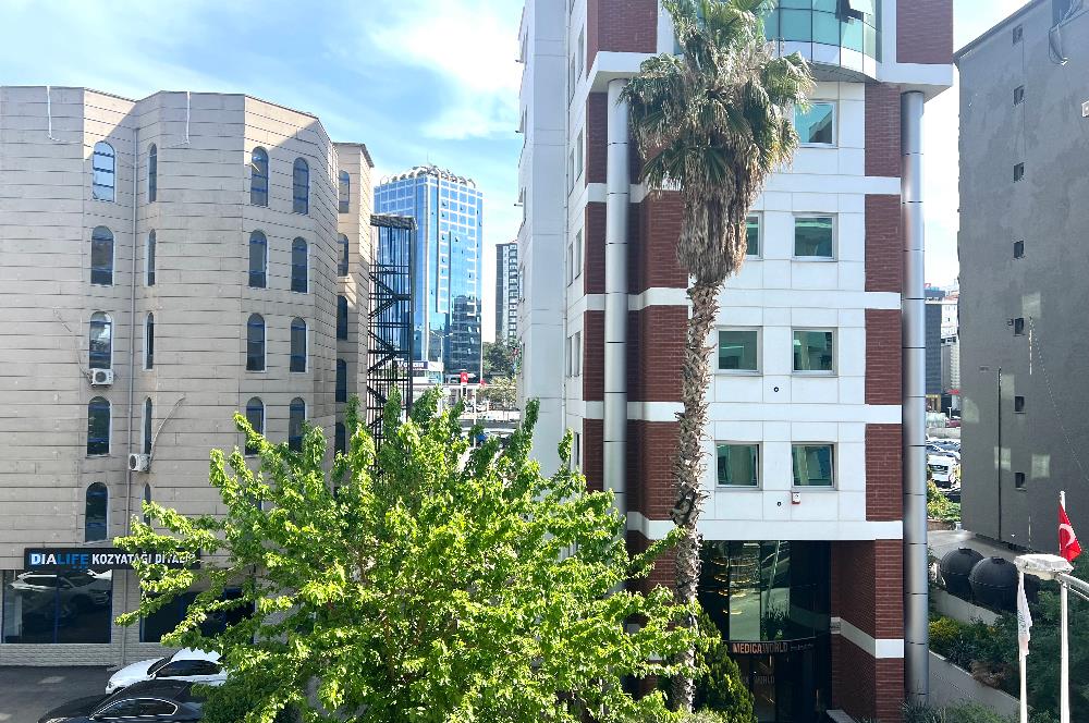 Kozyatağında Satılık Daire 