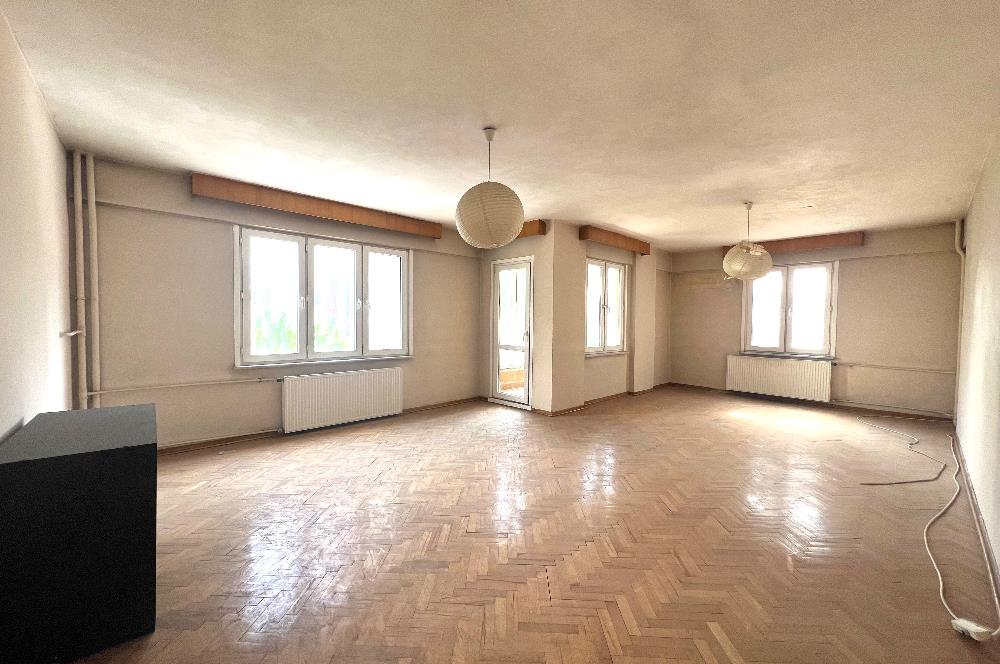 Kozyatağında Satılık Daire 