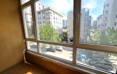 Kozyatağında Satılık Daire 