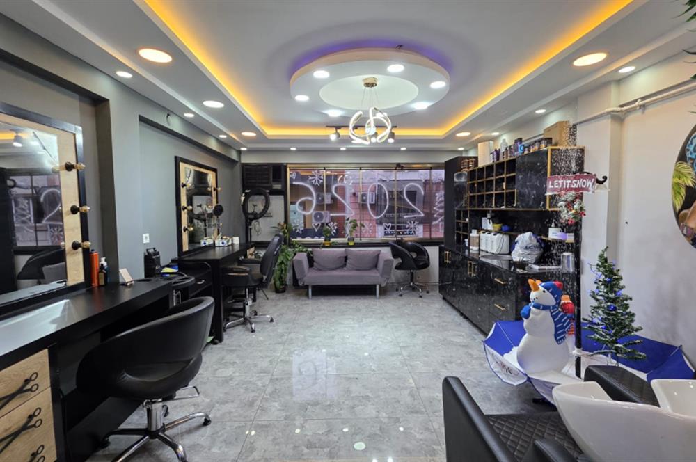 C21 BAL'DAN DEVREN KİRALIK ÇARŞI MERKEZ'DE KUAFÖR SALONU