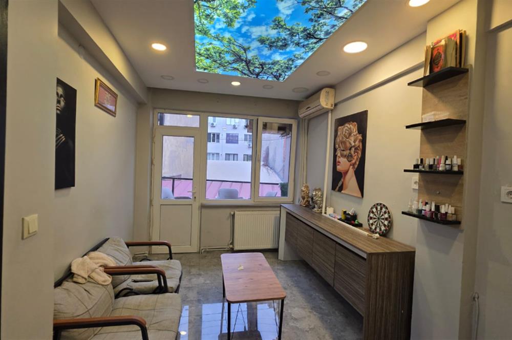 C21 BAL'DAN DEVREN KİRALIK ÇARŞI MERKEZ'DE KUAFÖR SALONU