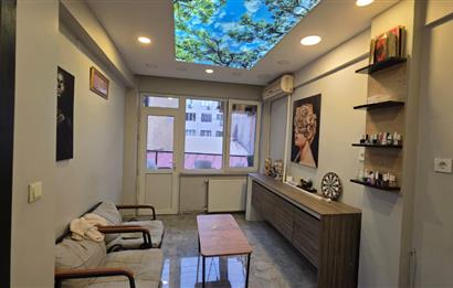 C21 BAL'DAN DEVREN KİRALIK ÇARŞI MERKEZ'DE KUAFÖR SALONU