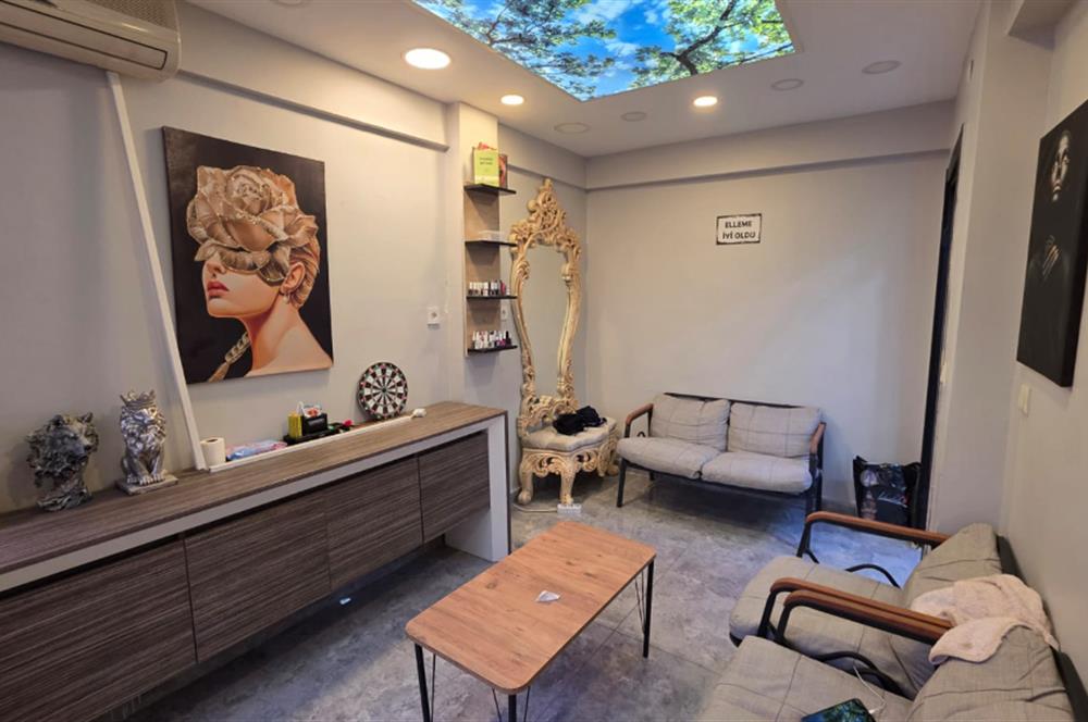 C21 BAL'DAN DEVREN KİRALIK ÇARŞI MERKEZ'DE KUAFÖR SALONU