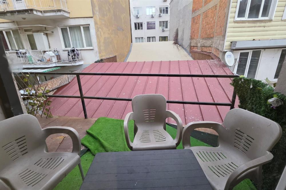 C21 BAL'DAN DEVREN KİRALIK ÇARŞI MERKEZ'DE KUAFÖR SALONU