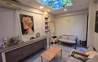 C21 BAL'DAN DEVREN KİRALIK ÇARŞI MERKEZ'DE KUAFÖR SALONU