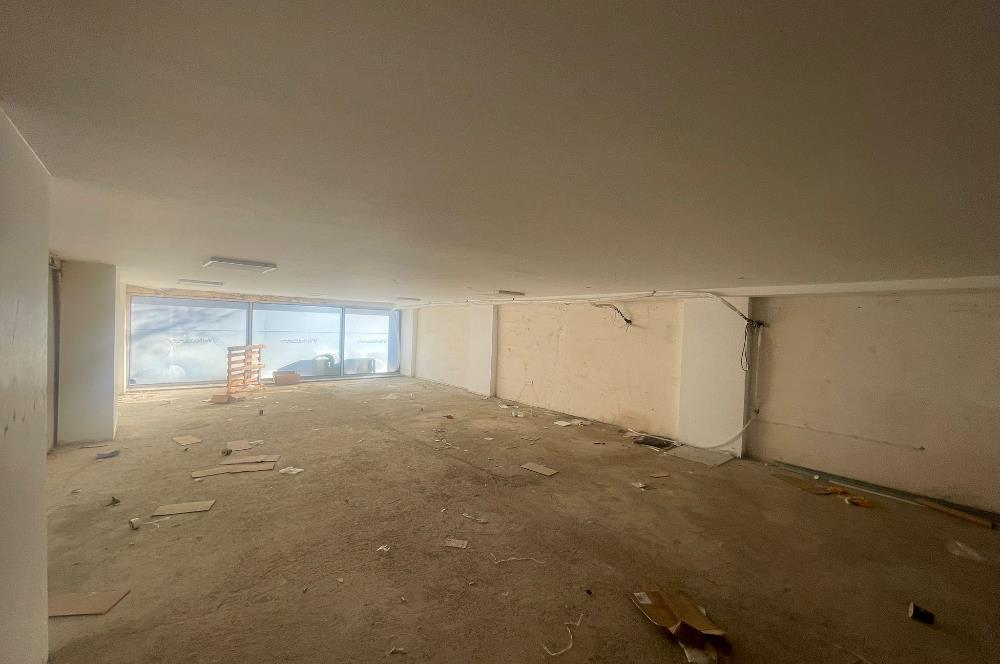 İSTASYON CADDESİNDE TABELA DEĞERİ YÜKSEK KİRALIK 630 M2 DÜKKAn