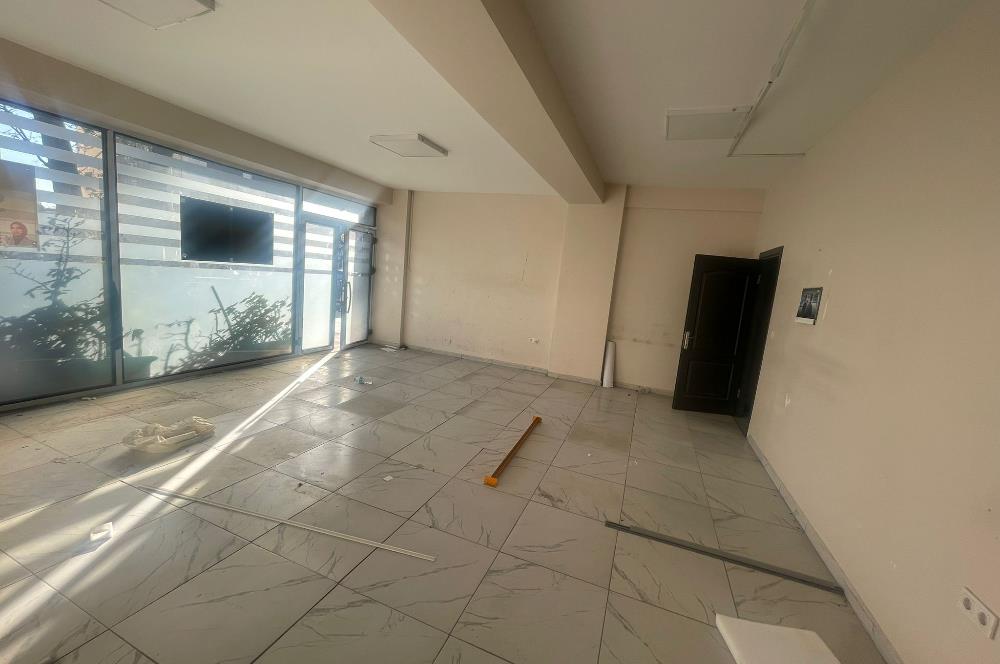 İSTASYON CADDESİNDE TABELA DEĞERİ YÜKSEK KİRALIK 630 M2 DÜKKAn