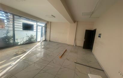 İSTASYON CADDESİNDE TABELA DEĞERİ YÜKSEK KİRALIK 630 M2 DÜKKAn