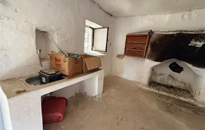 DEREKÖY’ÜN KALBİNDE | KÖY İÇİNDE 100 YILLIK HAKİKİ SATILIK TAŞ EV