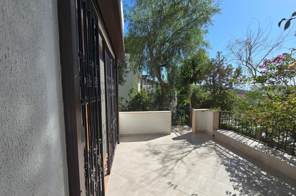 Bodrum-Bitez 3+1 deniz manzaralı satılık dubleks villa