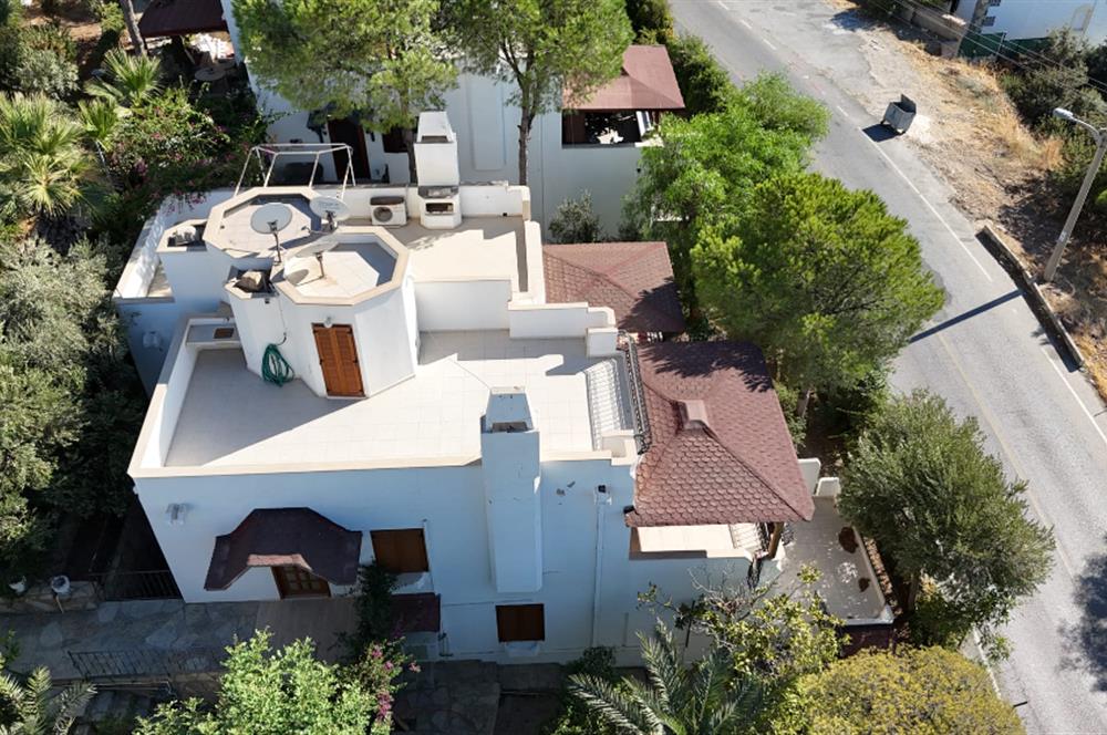 Bodrum-Bitez 3+1 deniz manzaralı satılık dubleks villa