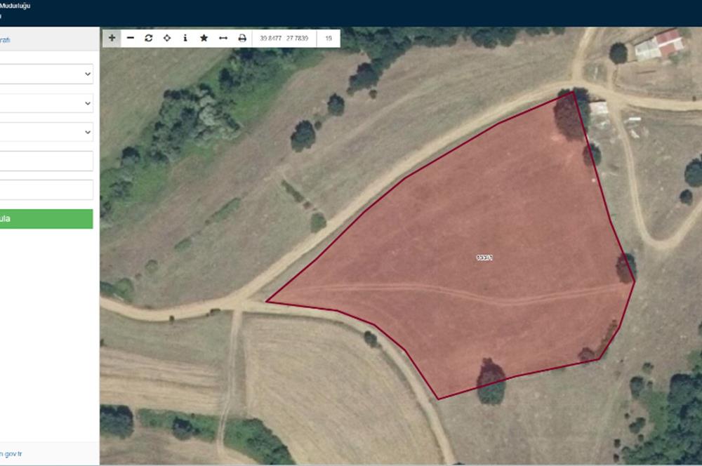 CENTURY21 Bal'DAN BALIKESİR ARMUTALAN' DA SATILIK YATIRMLIK TARLA