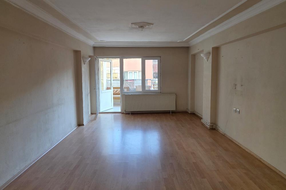 C21 Cius; Caddeye Cephe Teraslı Dükkan Üstü 3+1 Kiralık Daire