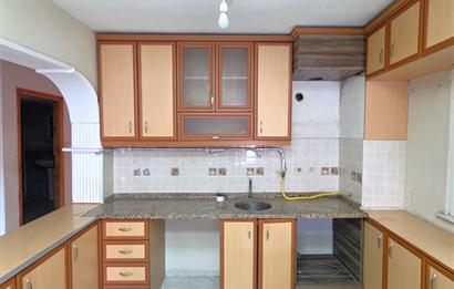 C21 Cius; Caddeye Cephe Teraslı Dükkan Üstü 3+1 Kiralık Daire