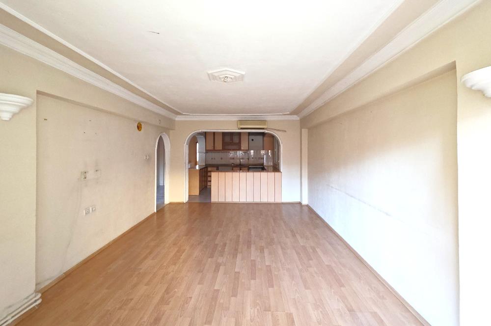 C21 Cius; Caddeye Cephe Teraslı Dükkan Üstü 3+1 Kiralık Daire