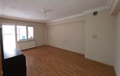 C21 Cius; Caddeye Cephe Teraslı Dükkan Üstü 3+1 Kiralık Daire