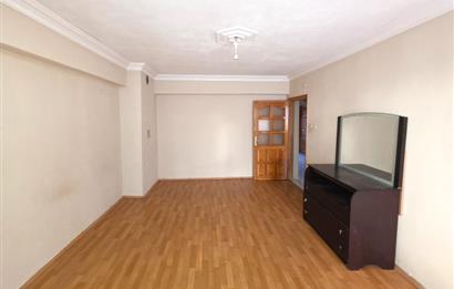 C21 Cius; Caddeye Cephe Teraslı Dükkan Üstü 3+1 Kiralık Daire