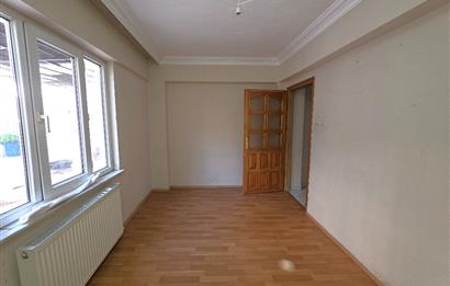 C21 Cius; Caddeye Cephe Teraslı Dükkan Üstü 3+1 Kiralık Daire