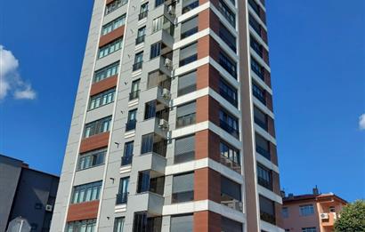 Kayışdağı caddesine 2.binada satılık dükkan