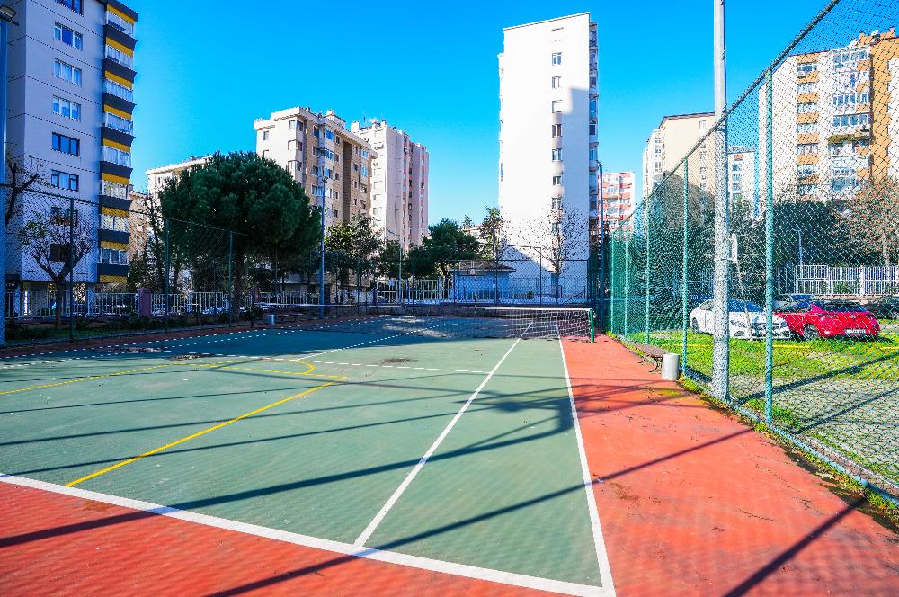 BAYTUR KONUTLARINDA 3+1 DENİZ MANZARALI BOŞ SATILIK DAİRE