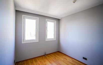 BAYTUR KONUTLARINDA 3+1 DENİZ MANZARALI BOŞ SATILIK DAİRE