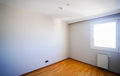 BAYTUR KONUTLARINDA 3+1 DENİZ MANZARALI BOŞ SATILIK DAİRE