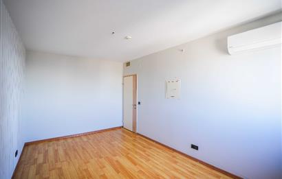 BAYTUR KONUTLARINDA 3+1 DENİZ MANZARALI BOŞ SATILIK DAİRE