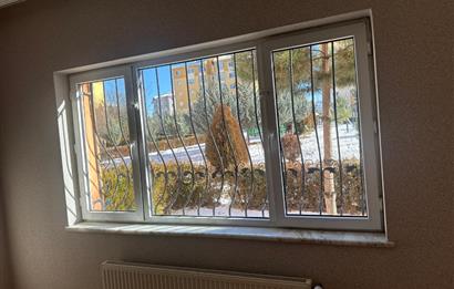 Gölbaşı TOKİ Zirve Konutları’nda 3+1 Giriş Kat Kiralık Daire