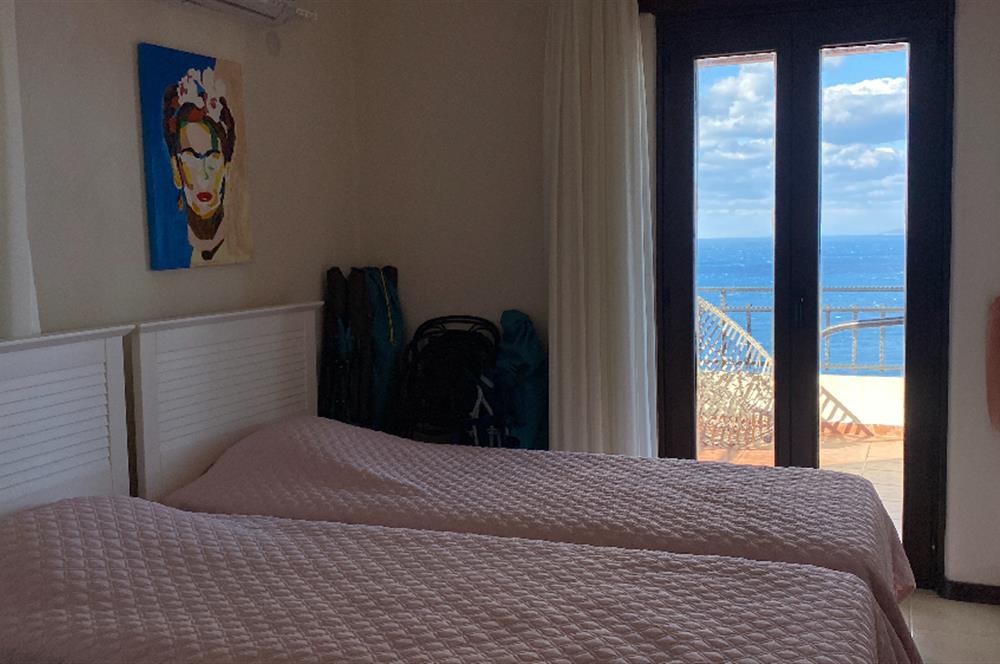 Bodrum Koyunbaba Deniz Manzaralı Havuzlu Villa