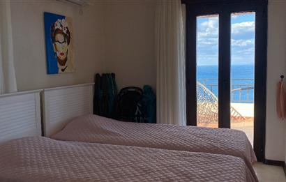 Bodrum Koyunbaba Deniz Manzaralı Havuzlu Villa