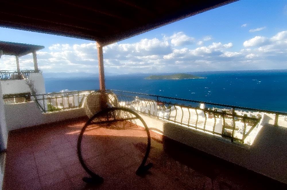 Bodrum Koyunbaba Deniz Manzaralı Havuzlu Villa