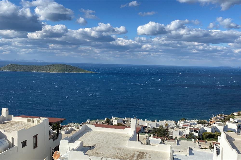 Bodrum Koyunbaba Deniz Manzaralı Havuzlu Villa