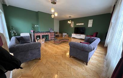 TUNALI HİLMİ CADDESİNE 200 METRE MESAFEDE KİRALIK DAİRE