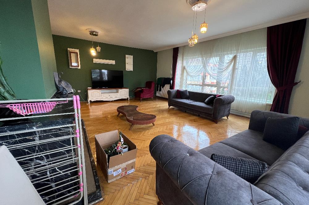 TUNALI HİLMİ CADDESİNE 200 METRE MESAFEDE KİRALIK DAİRE