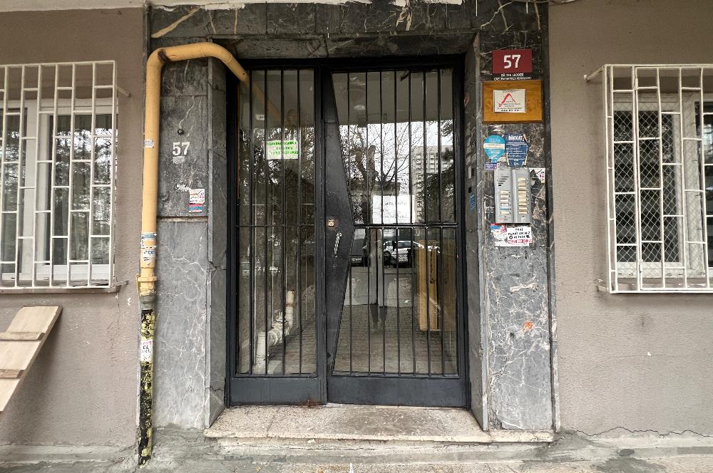 TUNALI HİLMİ CADDESİNE 200 METRE MESAFEDE KİRALIK DAİRE