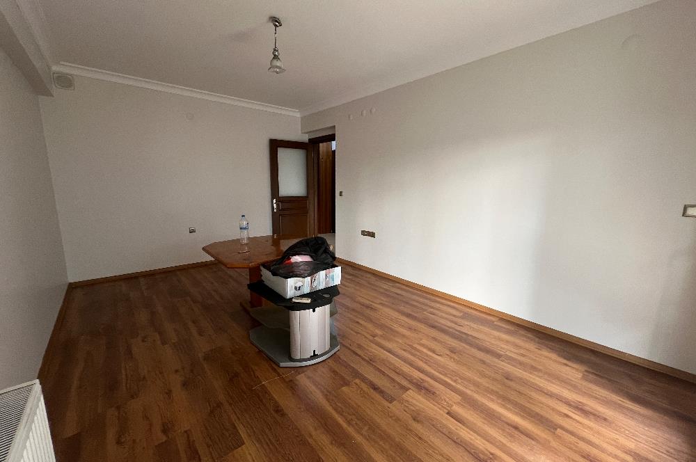 AKSOY'DA YENİ BİNADA BAHÇELİ, KAPALI MUTFAK, DOĞALGAZLI DAİRE