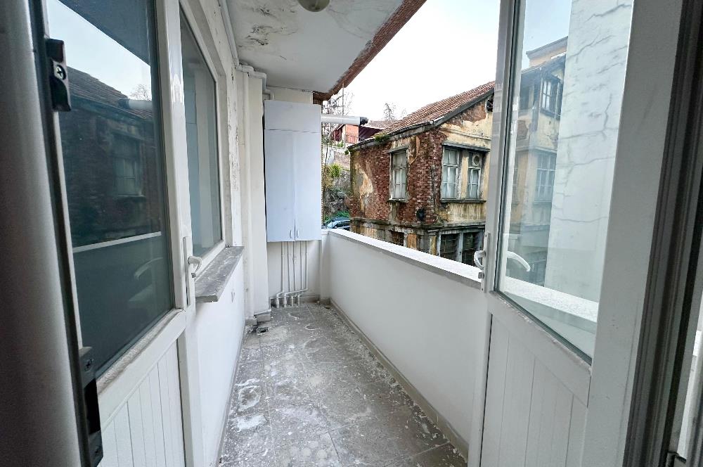 C21 UZMAN'DAN MEYDAN'IN KALBİN'DE 2+1 KİRALIK DİRE