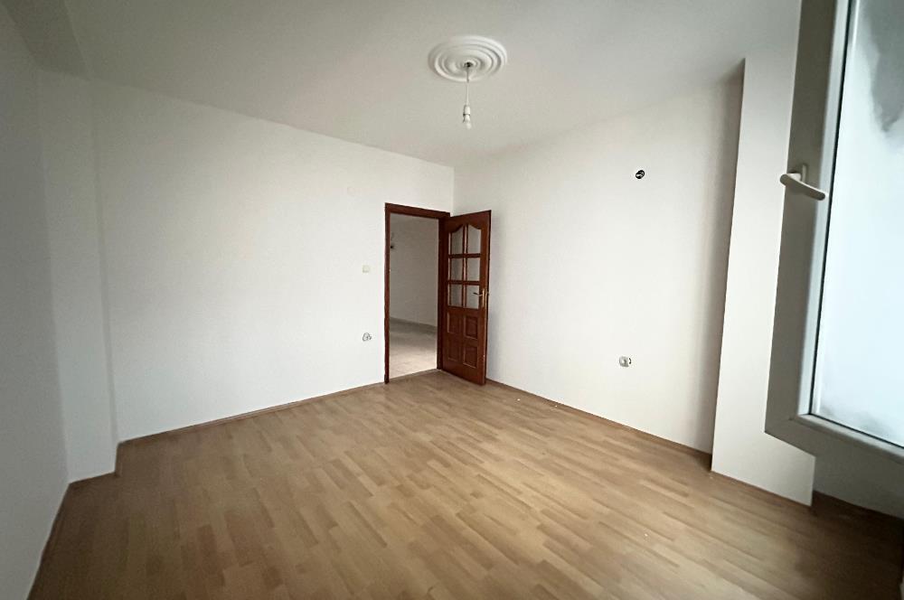 C21 UZMAN'DAN MEYDAN'IN KALBİN'DE 2+1 KİRALIK DİRE