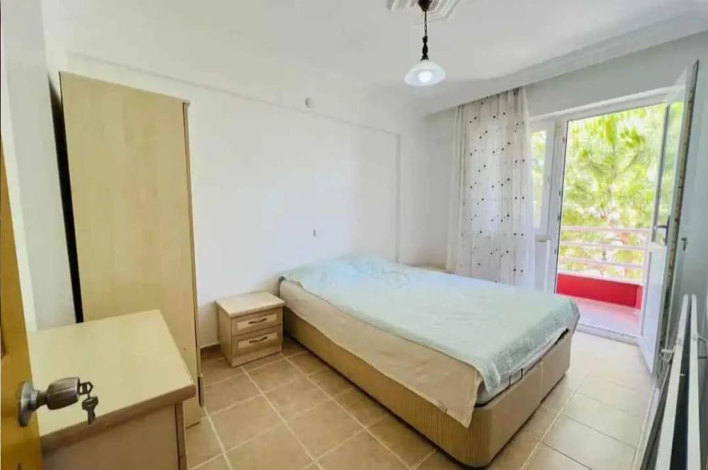 DENİZE SIFIR SİTEDE SATILIK 3+1 EŞYALI VİLLA